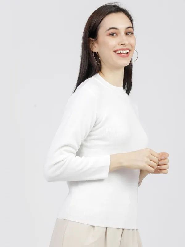  Tokyo Talkies Women Off White Round Neck Sweaters