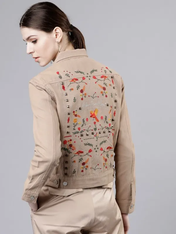  Tokyo Talkies Women Beige Jackets