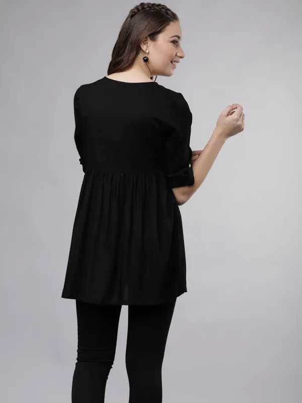  Vishudh Women Black Solid Tunics