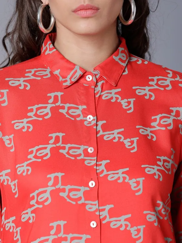  Vishudh Women Orange Printed Kurta Sets