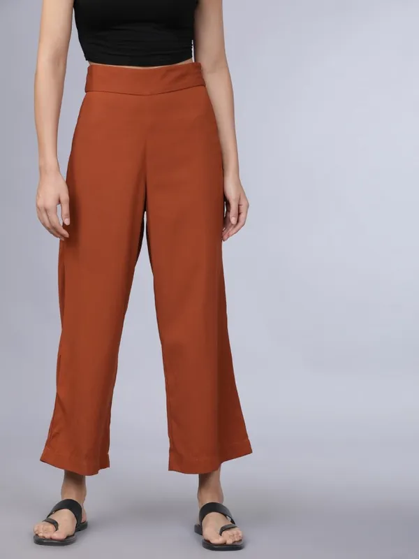  Tokyo Talkies Women Brown Solid Regular Fit Casual Trousers