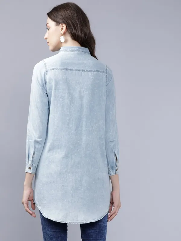  Tokyo Talkies Women Blue Solid Casual Shirts