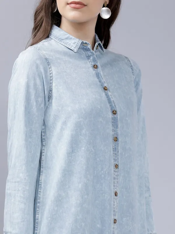  Tokyo Talkies Women Blue Solid Casual Shirts