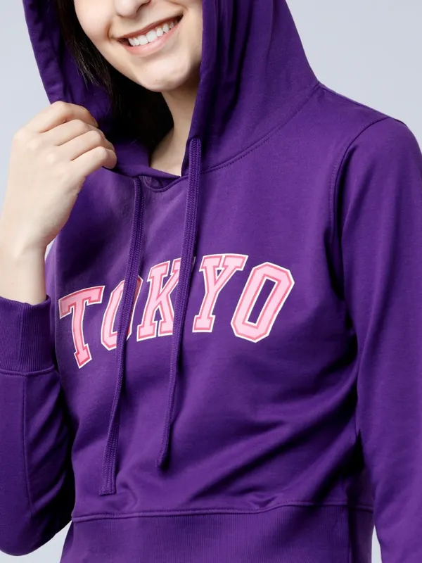  Tokyo Talkies Women Purple Printed Pullover Hood Sweatshirts