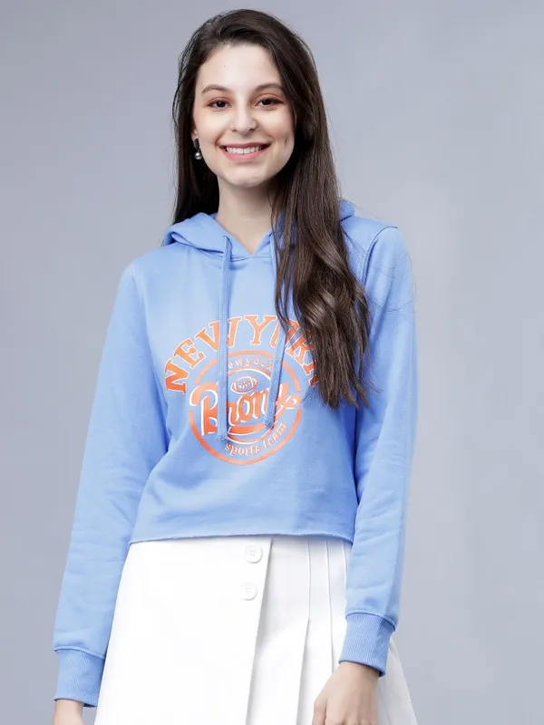  Tokyo Talkies Women Blue Printed Pullover Hood Sweatshirts