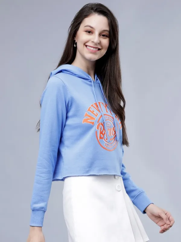  Tokyo Talkies Women Blue Printed Pullover Hood Sweatshirts