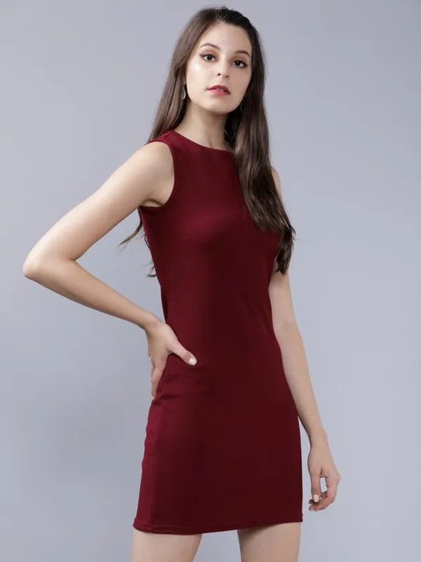  Tokyo Talkies Women Maroon Solid Sheath Dresses