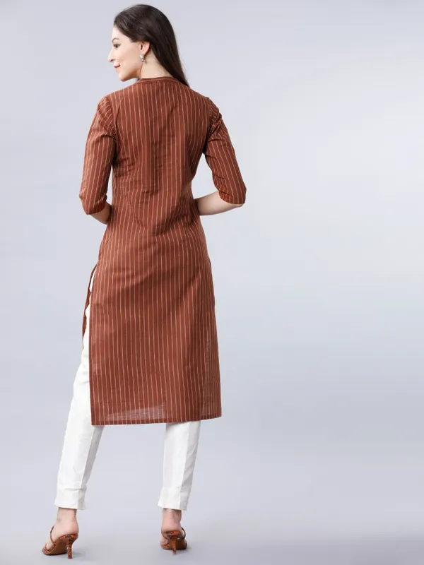  Vishudh Women Brown Striped Straight Kurtas