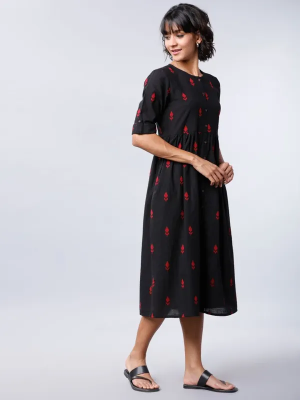  Vishudh Women Black Printed A-Line Ethnic Dresses