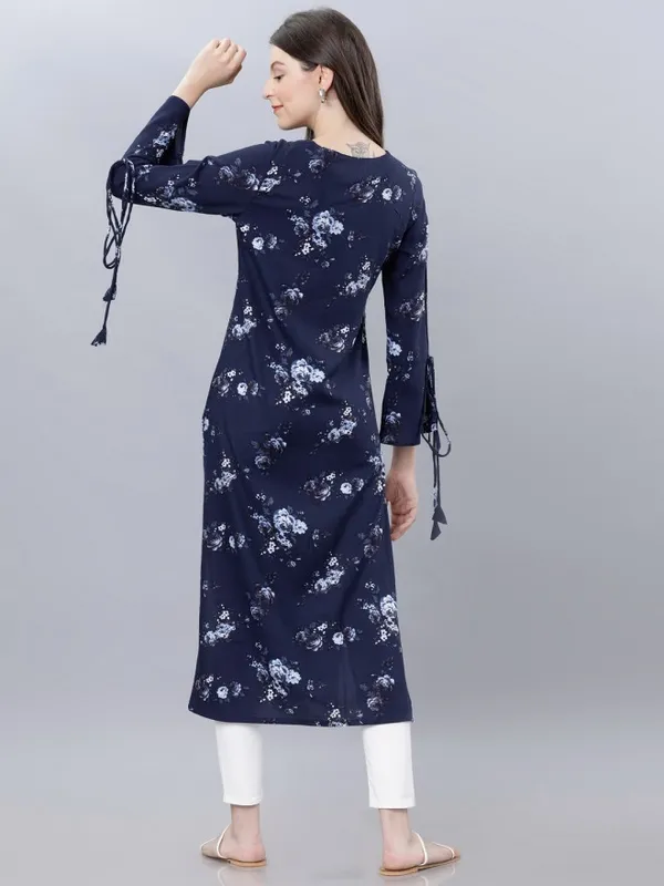  Vishudh Women Blue Printed Straight Kurtas