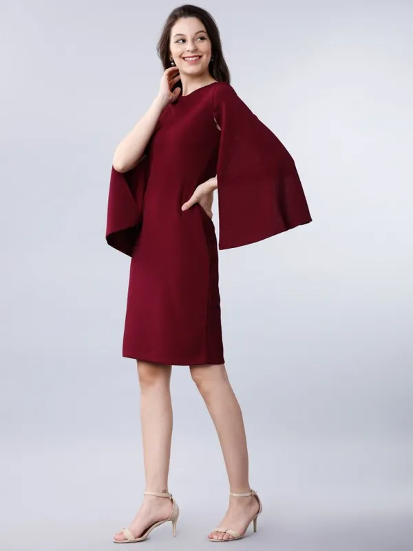  Tokyo Talkies Women Maroon Solid Bodycon Dresses