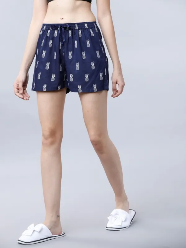  Tokyo Talkies Women Navy Blue Regular Fit Shorts