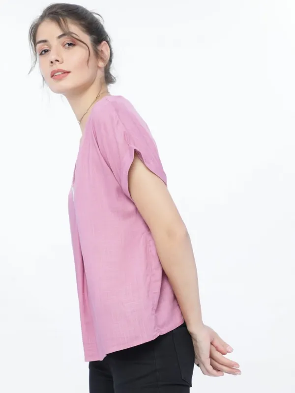  Tokyo Talkies Women Mauve Solid Regular Tops