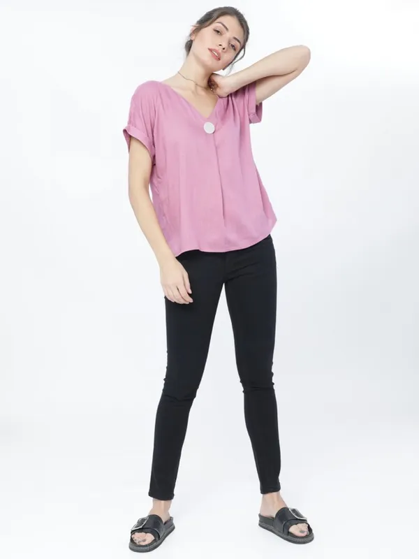  Tokyo Talkies Women Mauve Solid Regular Tops