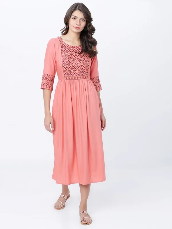  Vishudh Women Peach Printed A-Line Ethnic Dresses