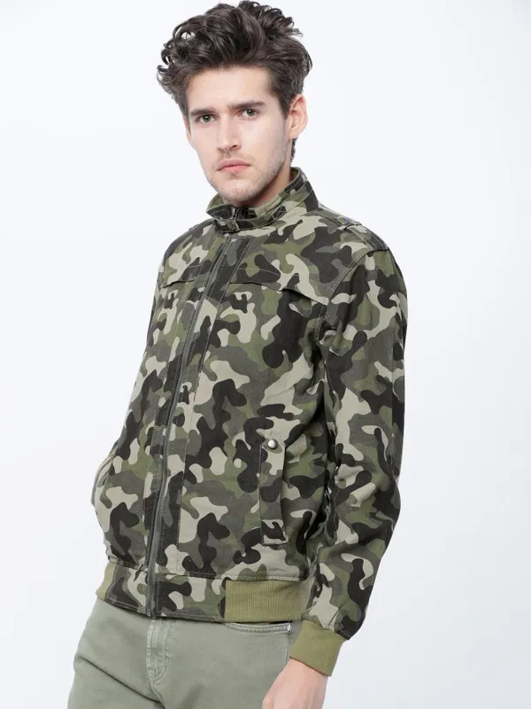  Highlander Men Olive Solid Bomber Jackets