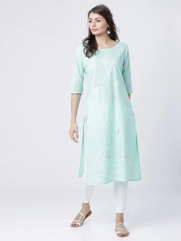  Vishudh Women Sage Printed Straight Kurtas