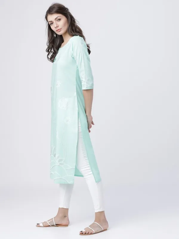  Vishudh Women Sage Printed Straight Kurtas