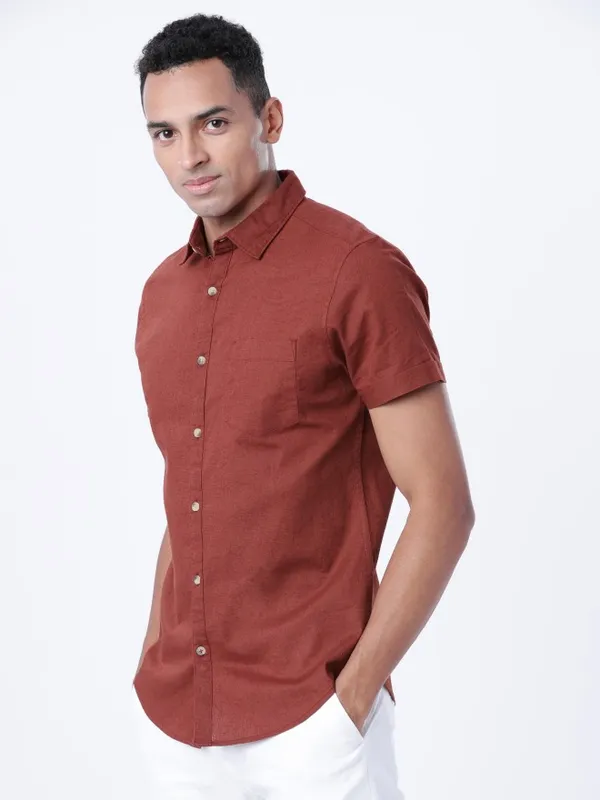  Highlander Men Terracotta Solid Slim Fit Casual Shirts