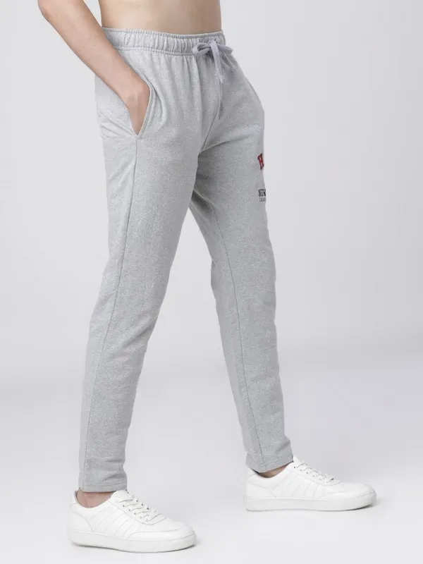 Men Slim Fit Track Pant