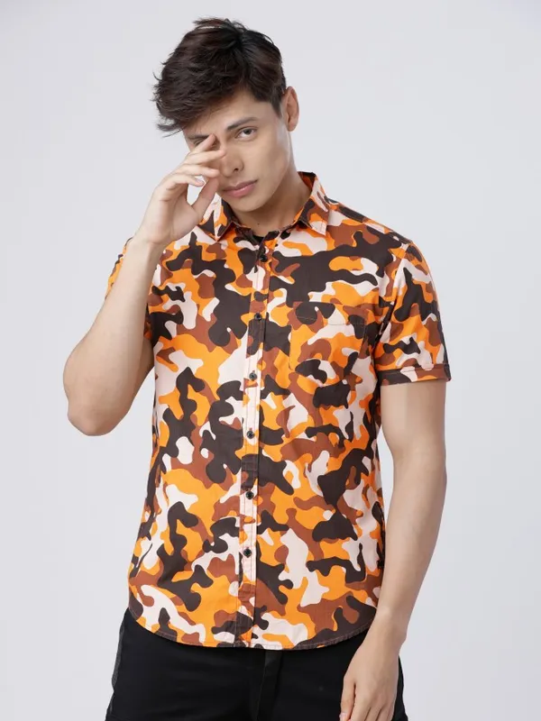  Locomotive Men Orange Printed Slim Fit Casual Shirts