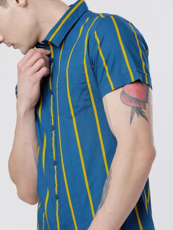  Highlander Men Teal Striped Slim Fit Casual Shirts