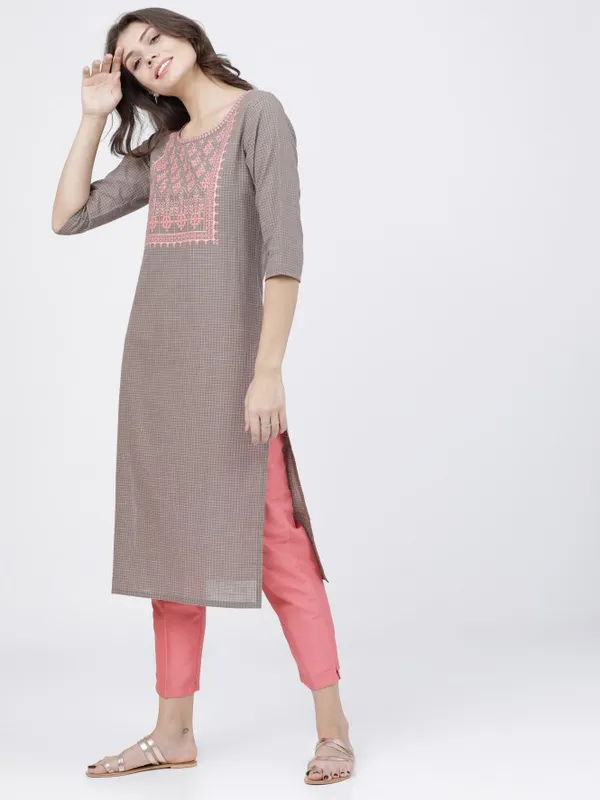  Vishudh Women Grey Printed Straight Kurtas