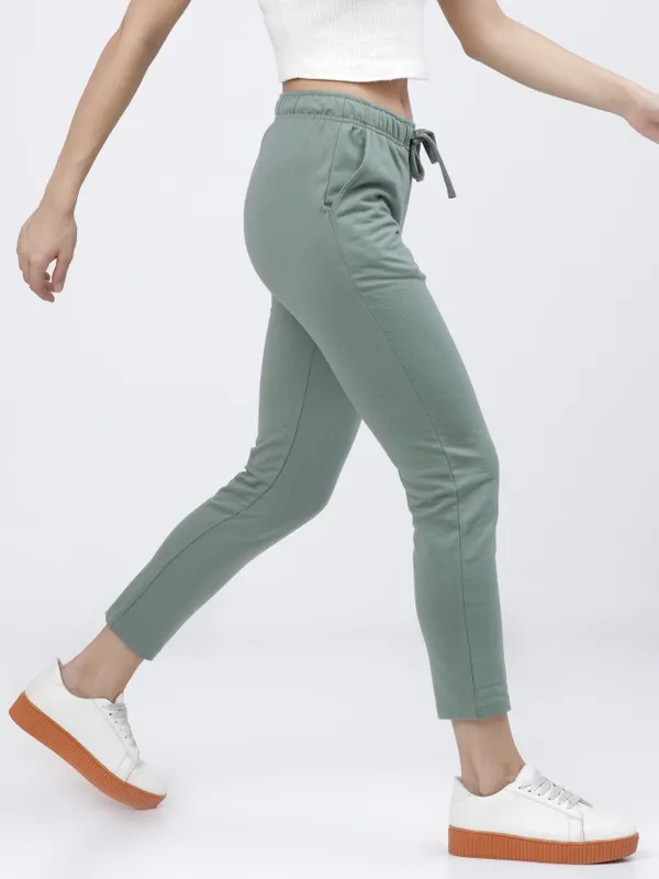 Tokyo Talkies Women Green Slim Fit Track Pants