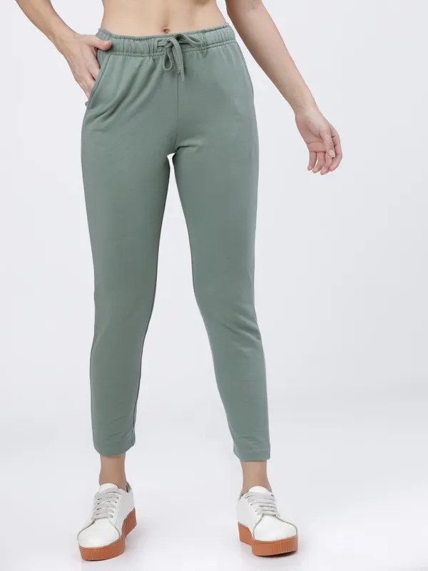  Tokyo Talkies Women Green Slim Fit Track Pants