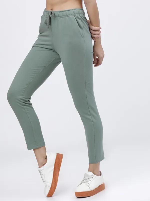  Tokyo Talkies Women Green Slim Fit Track Pants