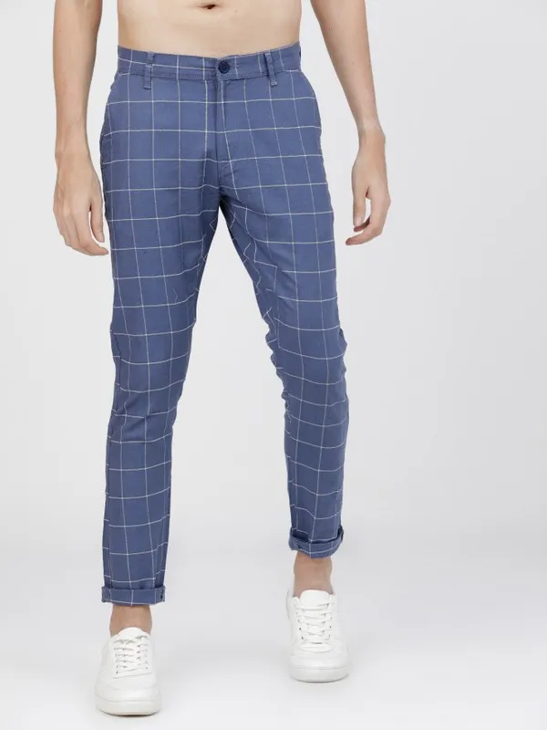  Highlander Men Blue Slim Fit Checked Casual Trousers