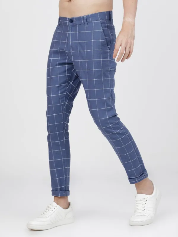  Highlander Men Blue Slim Fit Checked Casual Trousers