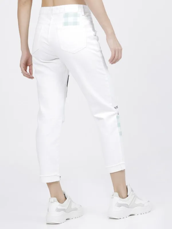 Women Boyfriend Fit Jeans