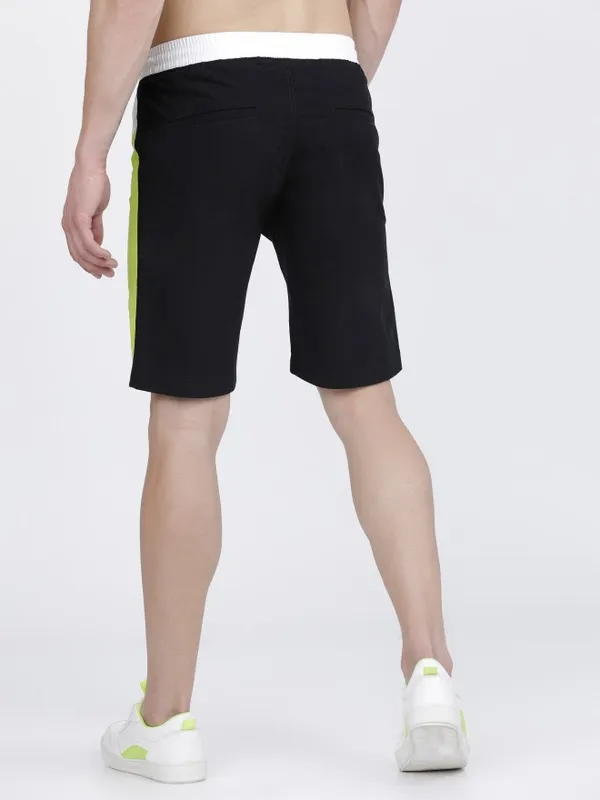  HIGHLANDER Men Black Slim Fit Regular Shorts Shorts