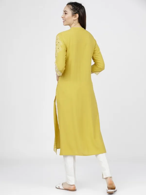  Vishudh Women Yellow Printed Straight Kurtas