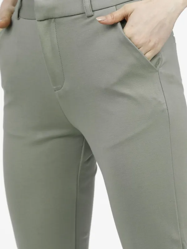  Tokyo Talkies Women Green Solid Slim Fit Casual Trousers