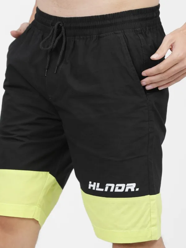  Highlander Men Black Slim Fit Regular Shorts Shorts