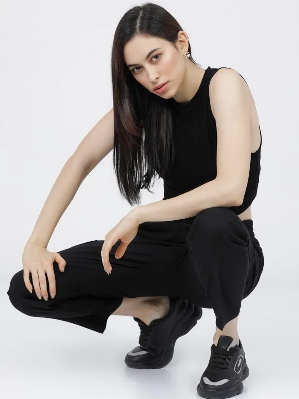  Tokyo Talkies Women Black Solid Regular Fit Casual Trousers