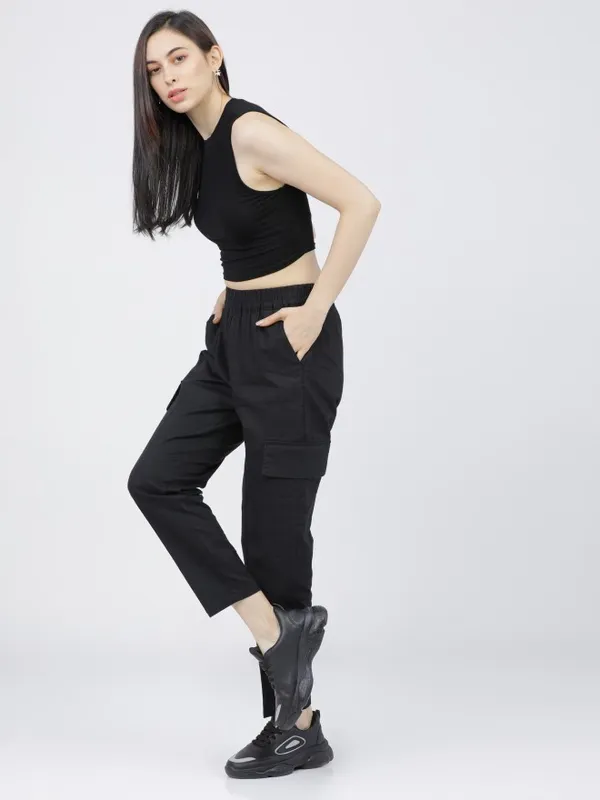  Tokyo Talkies Women Black Solid Regular Fit Casual Trousers