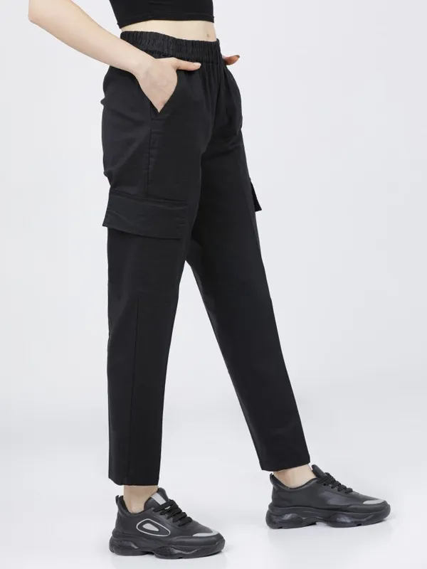  Tokyo Talkies Women Black Solid Regular Fit Casual Trousers