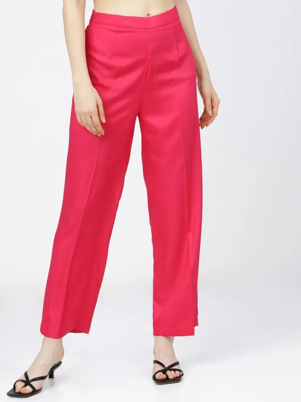  Tokyo Talkies Women Pink Solid Regular Fit Casual Trousers