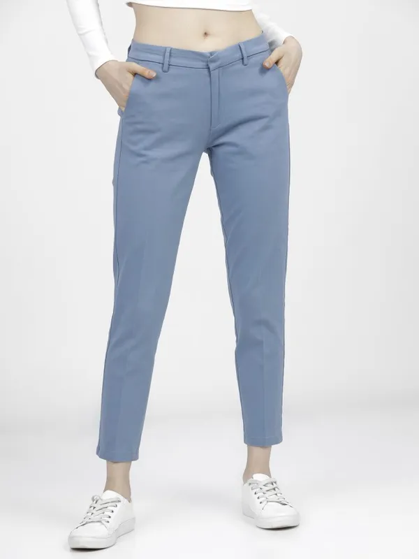  Tokyo Talkies Women Blue Solid Tapered Fit Casual Trousers