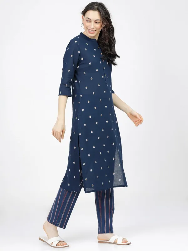  Vishudh Women Navy Blue Printed Kurta Sets