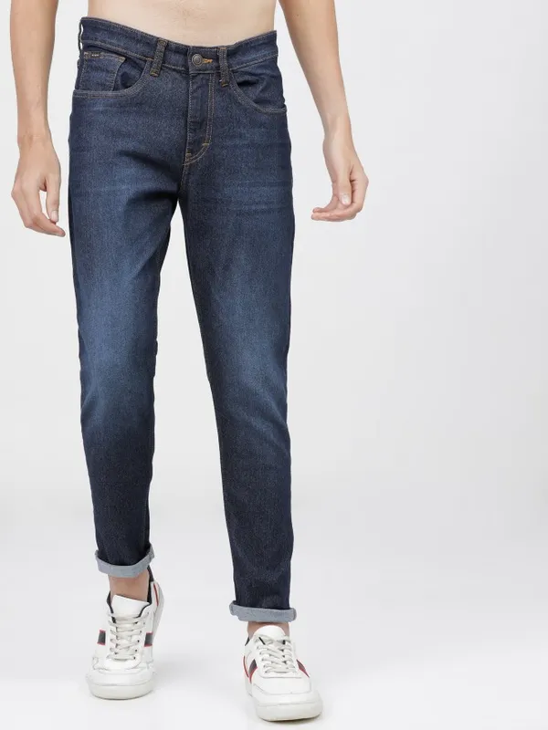 Men Tapered Fit Jeans