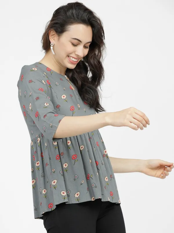  Vishudh Women Grey Printed A-Line Tops