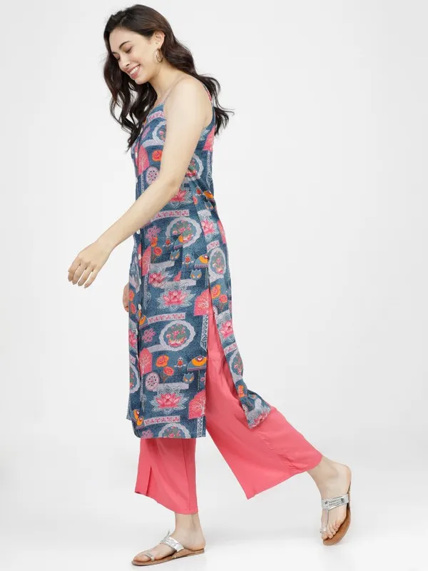  Vishudh Women Blue Printed Straight Kurtas