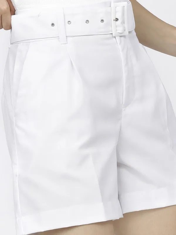  Tokyo Talkies Women White Slim Fit Shorts