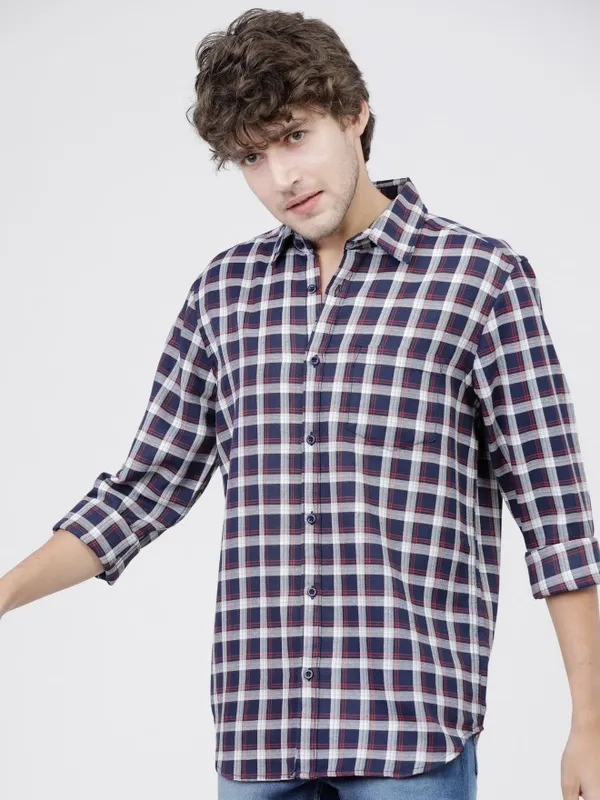  Ketch Men Navy Blue Checked Slim Fit Casual Shirts