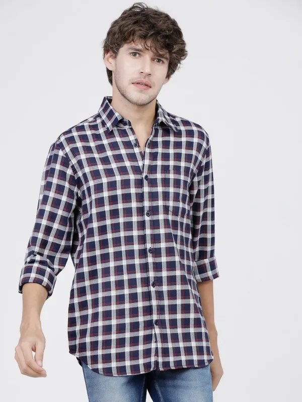  Ketch Men Navy Blue Checked Slim Fit Casual Shirts