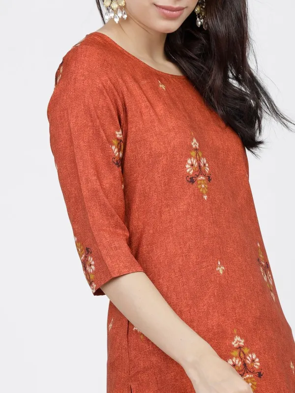  Ketch Women Maroon Printed Straight Kurtas